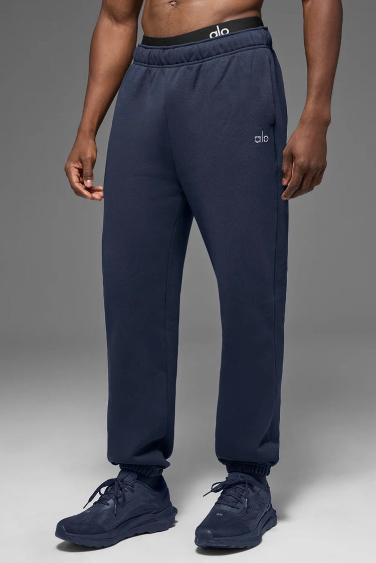 Alo Accolade Sweatpant 'Navy' – Source Society