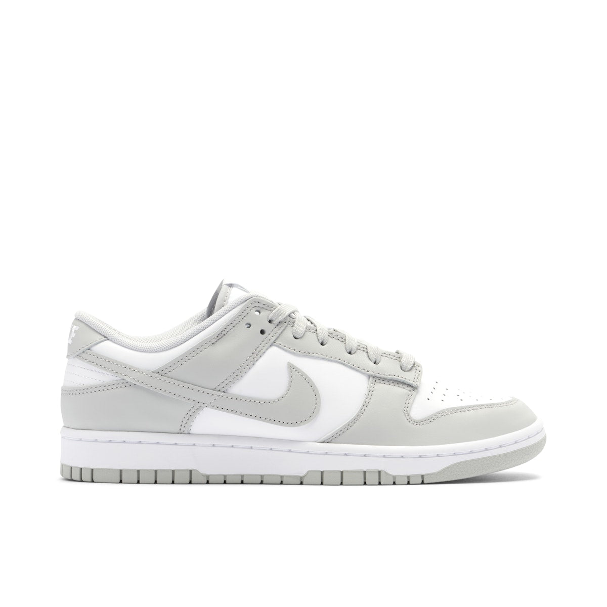 Nike Dunk Low 'Grey Fog' Sneakers