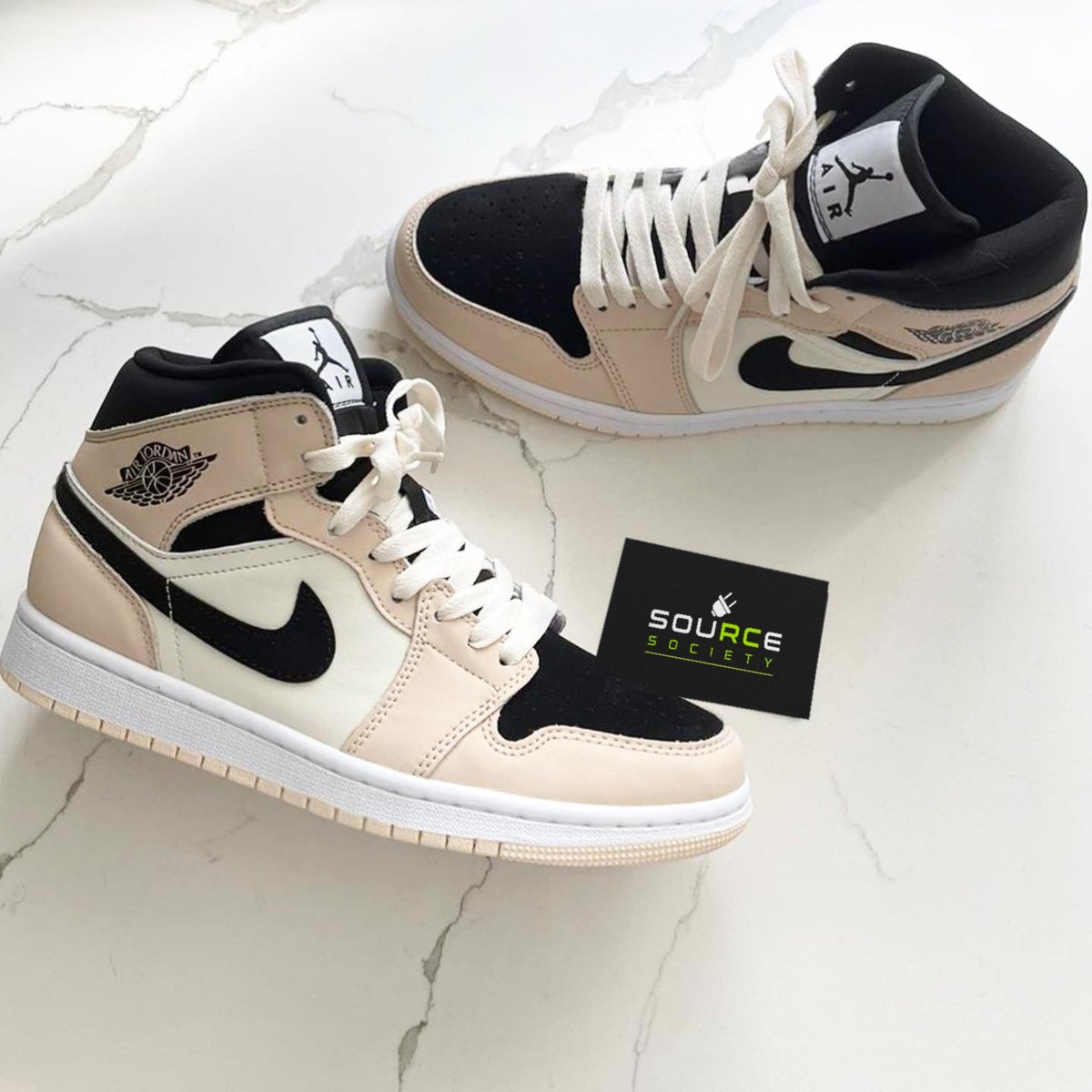 Jordan 1 Mid 'Barely Orange' Sneakers image 5