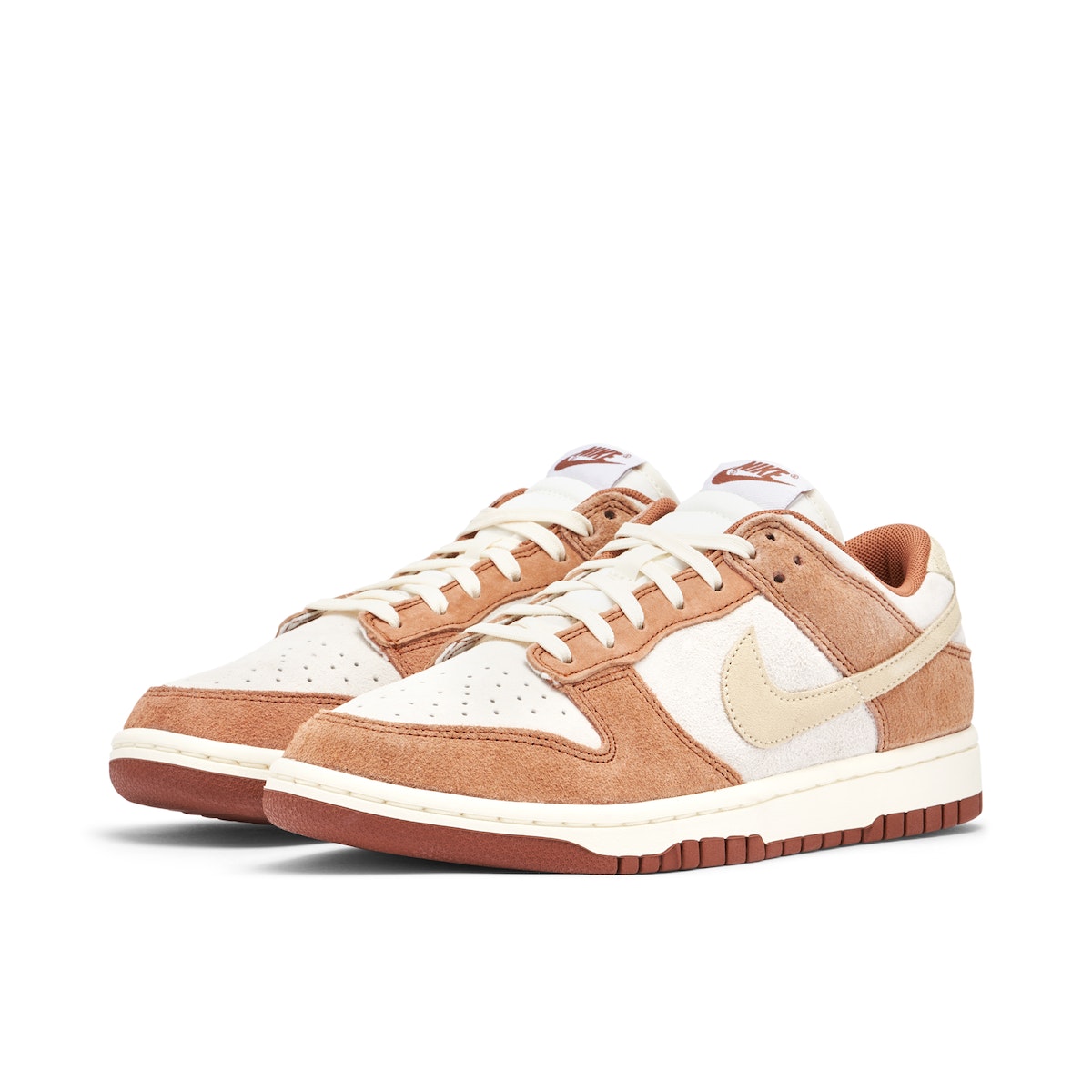 Nike Dunk Low 'Medium Curry' Sneakers image 2