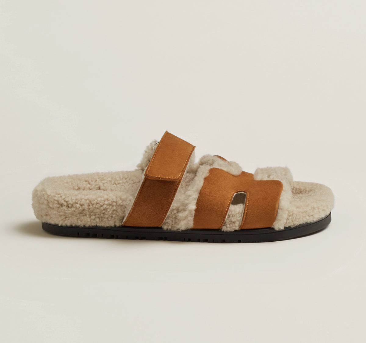 Hermès Chypre Sandal 'Brown Shearling' image 2