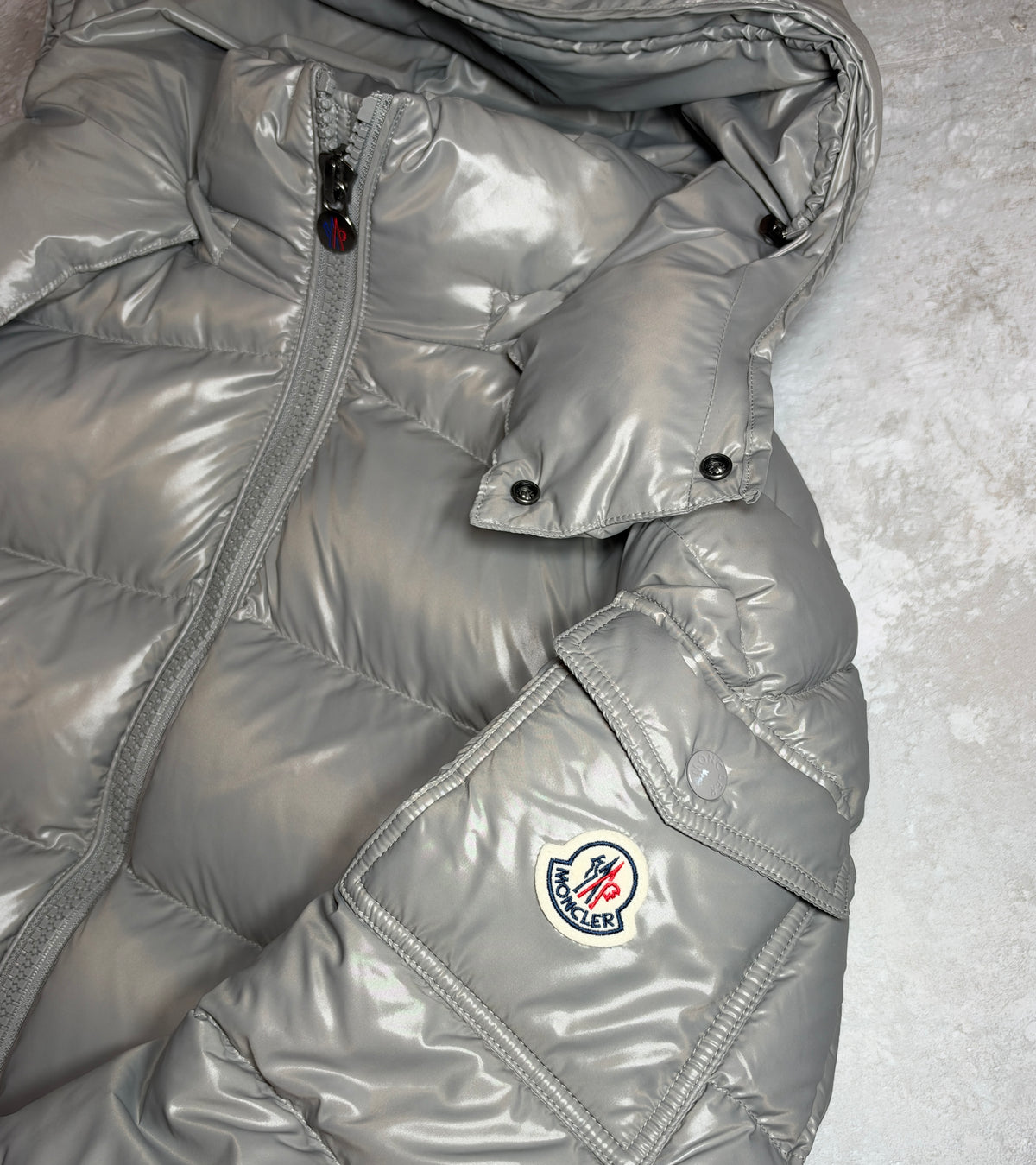MONCLER MAYA PUFFER JACKET ‘SILVER’