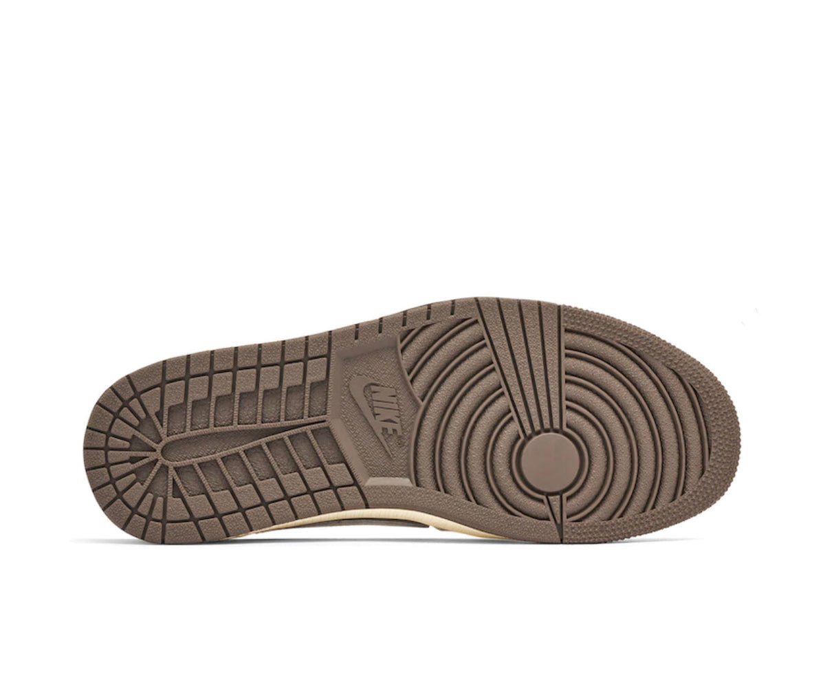 Air Jordan 1 Low x Travis Scott 'Reverse Mocha' Sneakers image 4