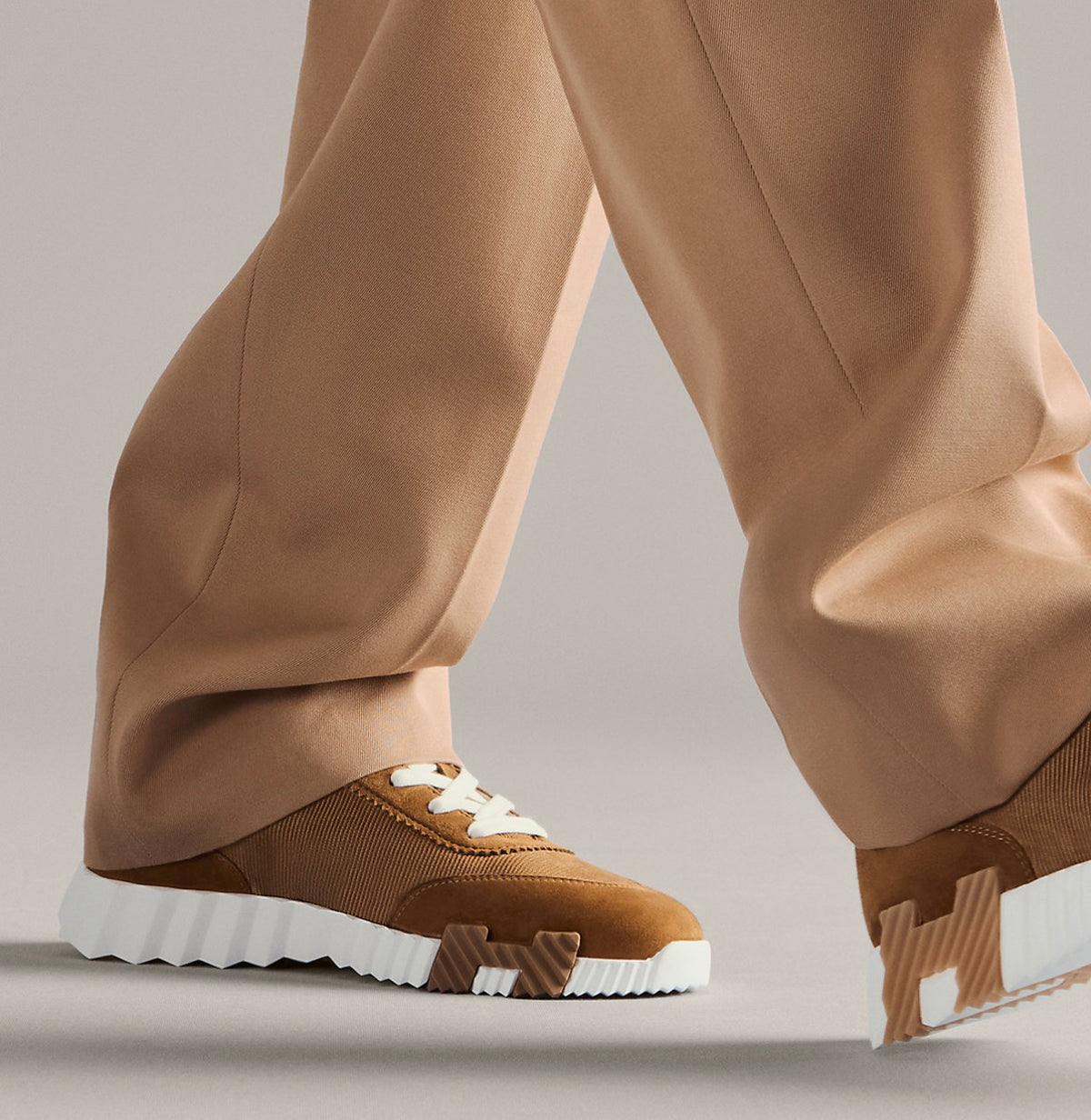 HERMES BOUNCING SNEAKER 'BRUN FUME’