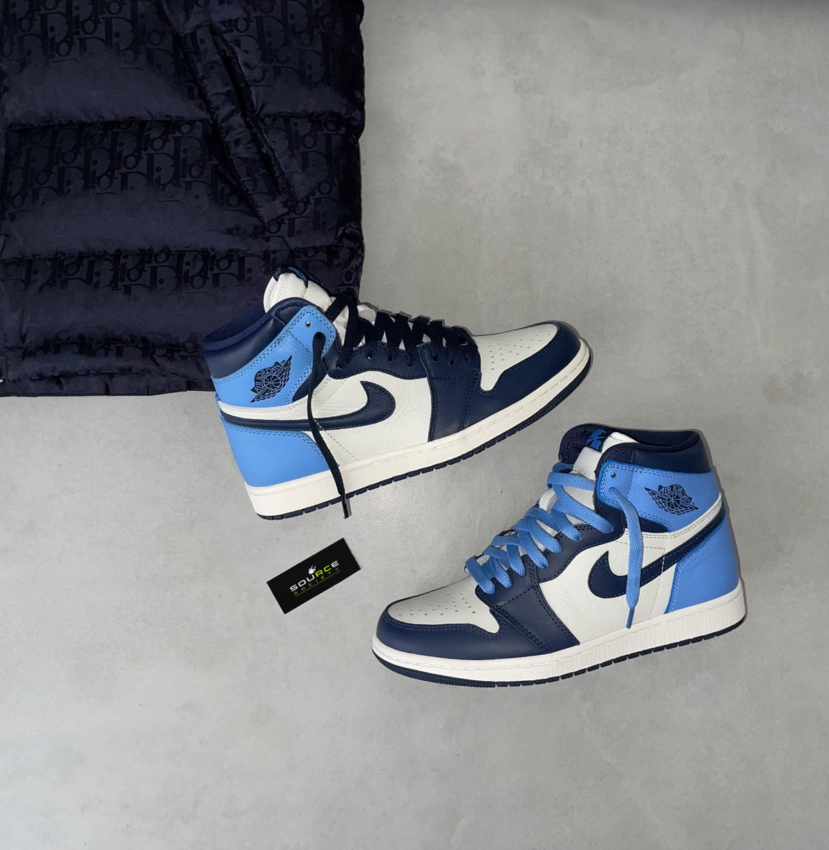 Jordan 1 High OG 'Obsidian' Sneakers image 5