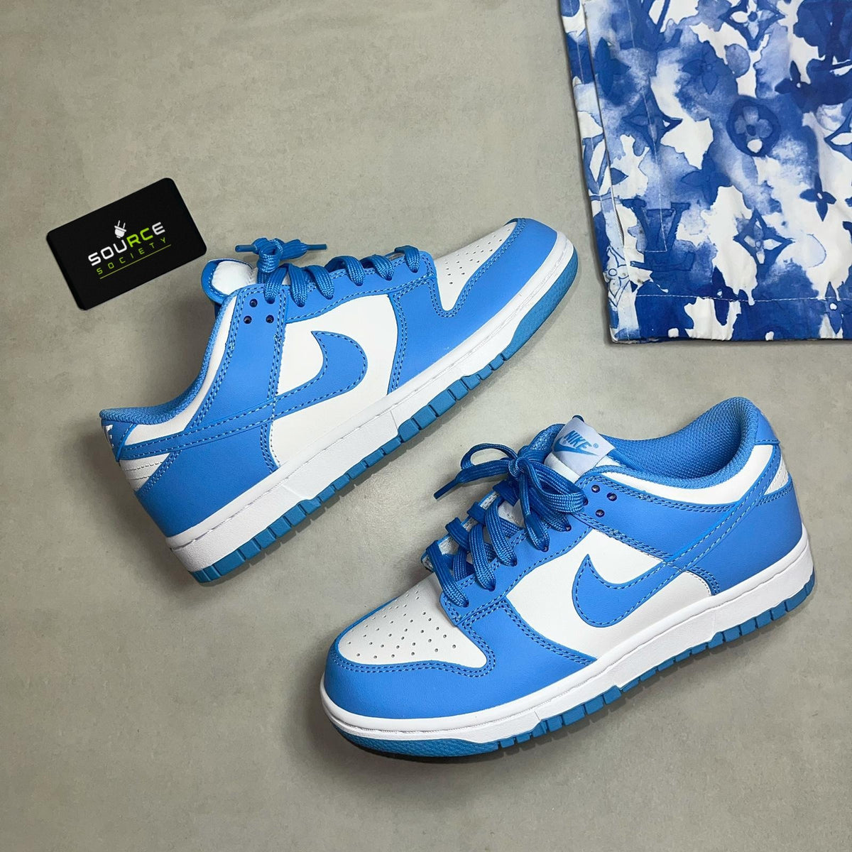 Nike Dunk Low 'UNC' Sneakers image 5
