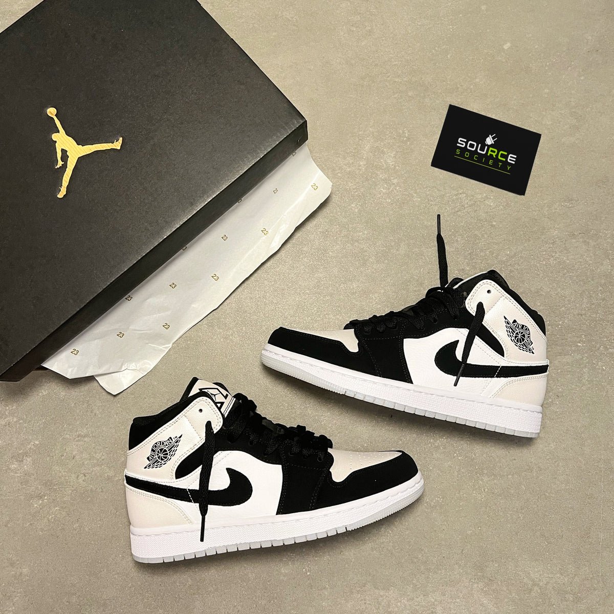 Jordan 1 Mid 'Diamond' Sneakers image 5