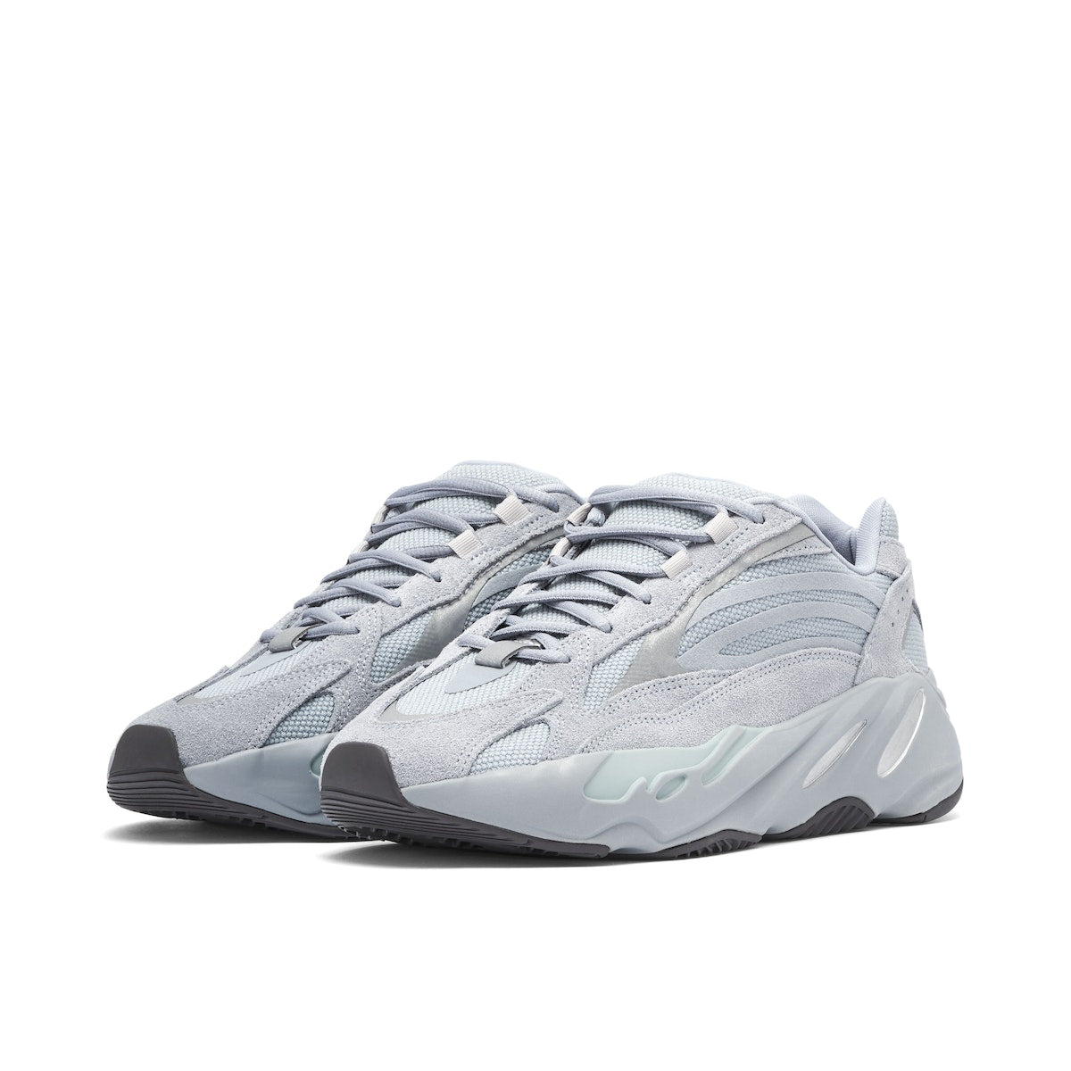 Yeezy Boost 700 V2 'Hospital Blue' Sneakers image 2